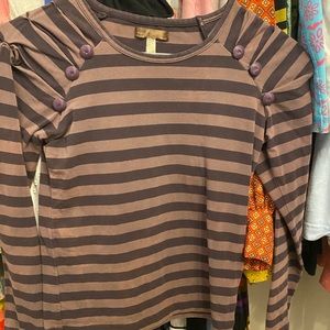 MJ brown on brown long sleeve